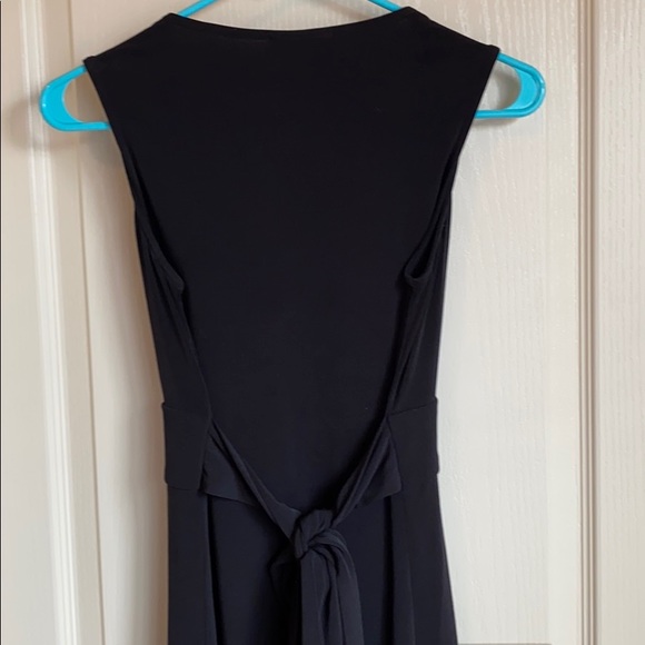 🎉HP🎉 Sleeveless Black Maternity Dress - Picture 5 of 7